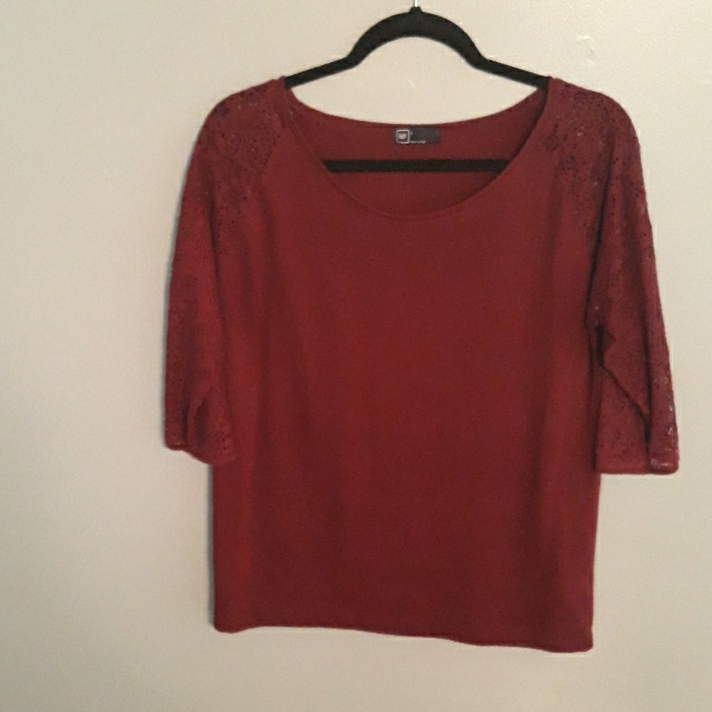 Gap Top